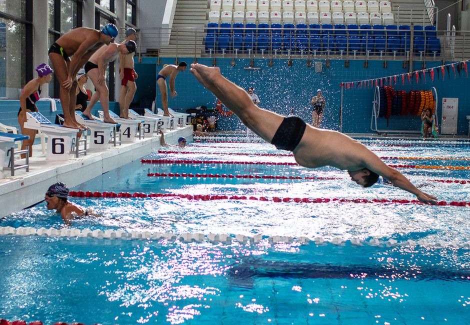 На Водном стадионе «Динамо» прошли соревнования по плаванию
