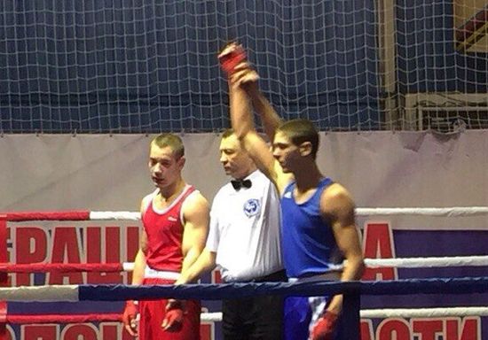 Белгородского боксера признали лучшим на юниорском первенстве ЦФО