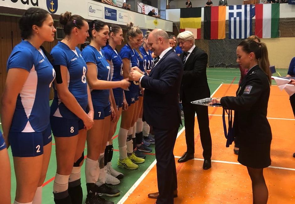 Сборная России — чемпион Европы по волейболу среди женщин-полицейских