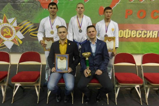 Амурские динамовцы взяли «серебро» на всероссийских соревнованиях по рукопашному бою