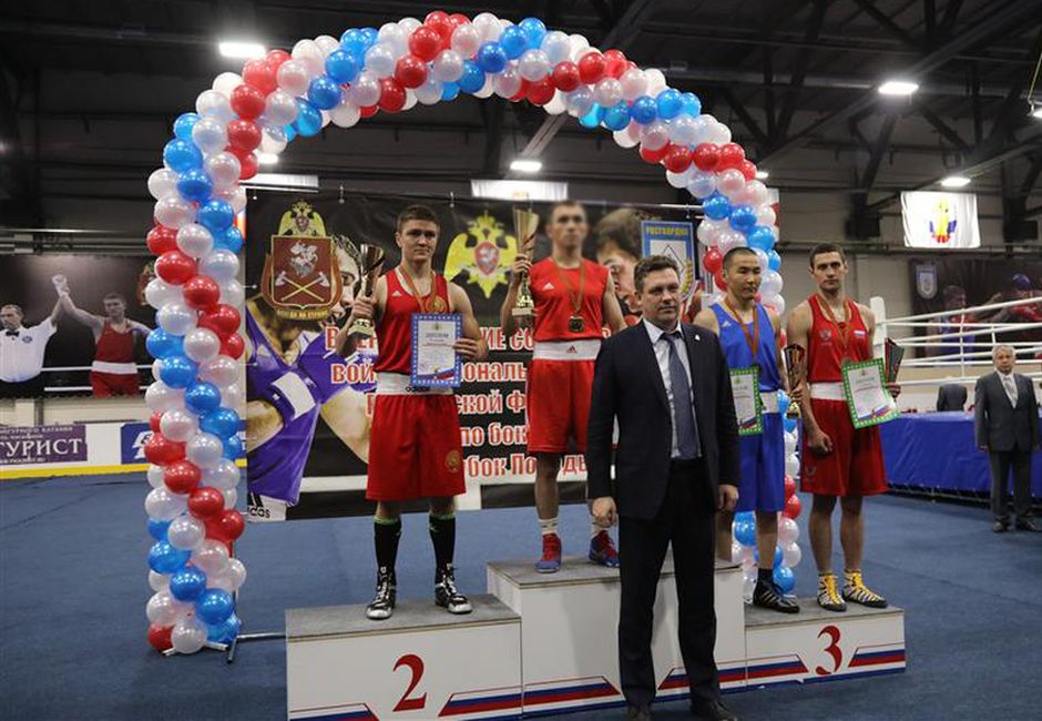 Военнослужащий казанского отдельного отряда специального назначения одержал победу на всероссийском турнире Росгвардии по боксу
