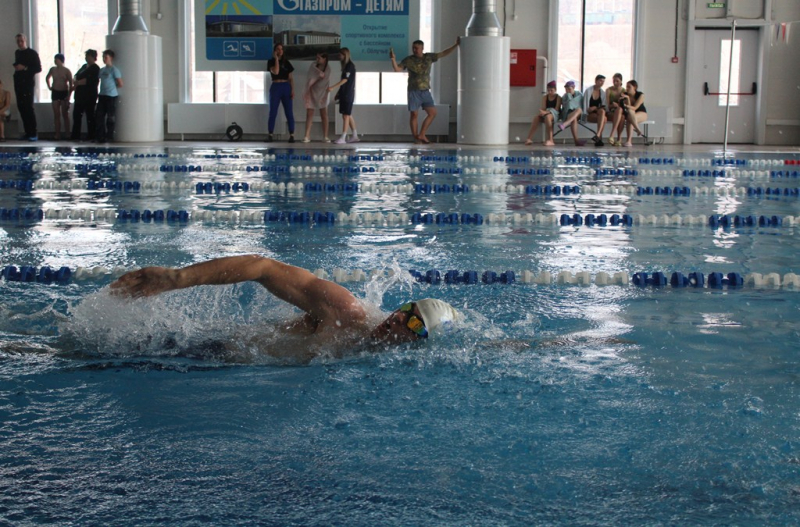 Команда УМВД России по ЕАО стала победителем в соревнованиях по плаванию