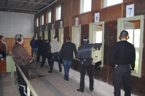 Крым. Соревнования по стрельбе из боевого ручного стрелкового табельного оружия