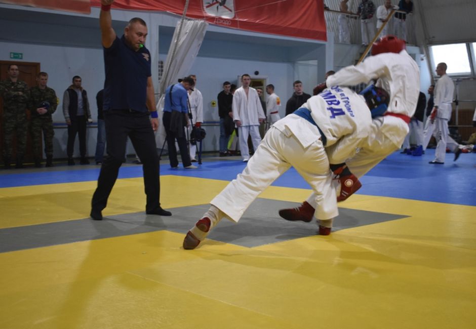В Чебоксарах прошел Чемпионат ПФО по рукопашному бою  среди сотрудников отрядов специального назначения «Гром»