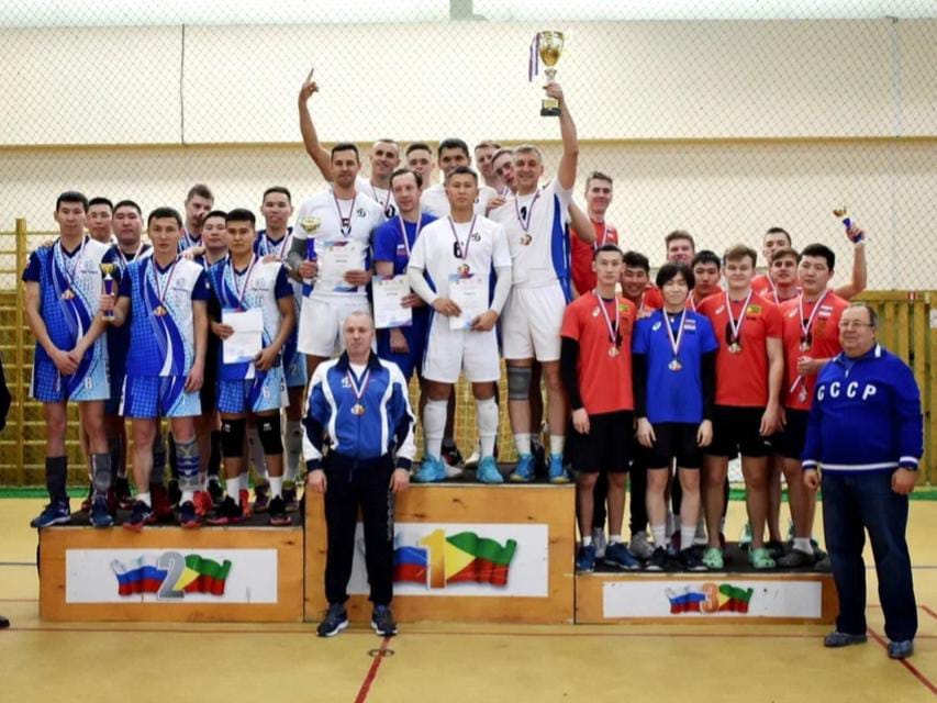 В Чите завершился XIV Открытый региональный турнир по волейболу памяти Николая Тамаровского