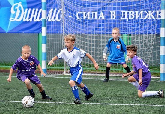 Юный динамовец. ФК Юный динамовец. Дмитрий Васильевич Юный динамовец. Спортивный лагерь в Омске динамовец. СШ Юный динамовец Брянск.