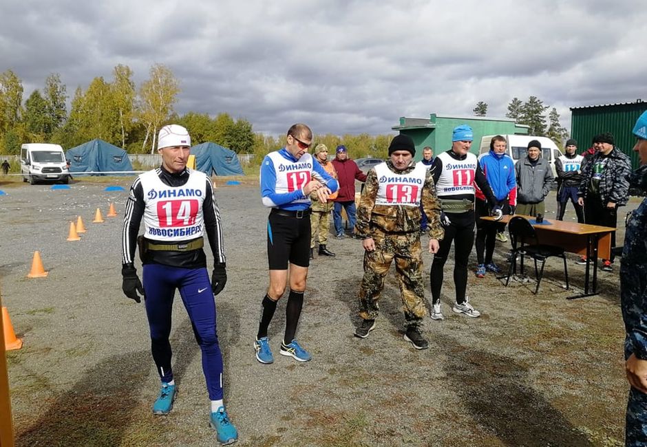 Новосибирск. Соревнования по служебному биатлону
