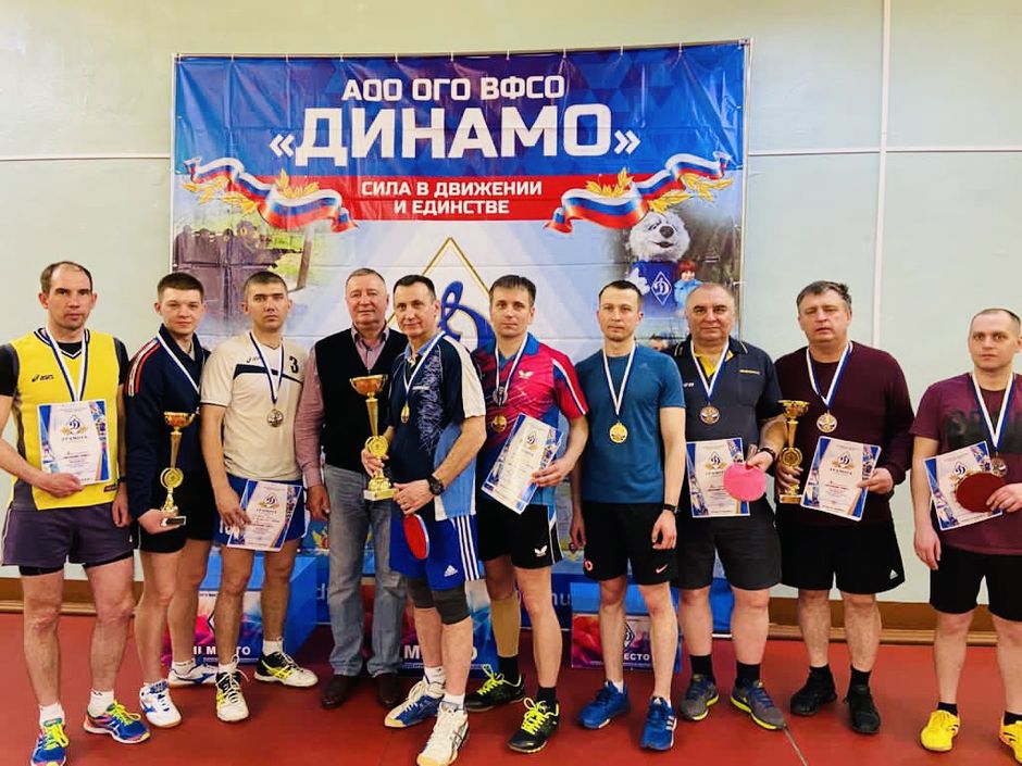 Сотрудники УФСБ стали лучшими теннисистами среди КФК «Динамо» в 2021 году