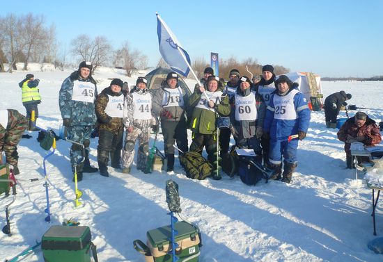 Омск. Прошли  соревнования по ловле рыбы на мормышку со льда