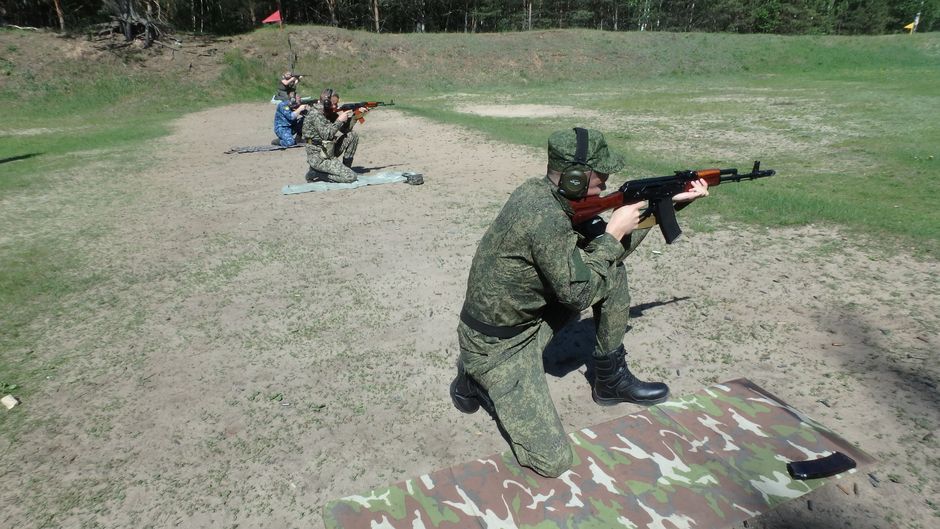 В Твери прошли соревнования по стрельбе из боевого ручного стрелкового оружия