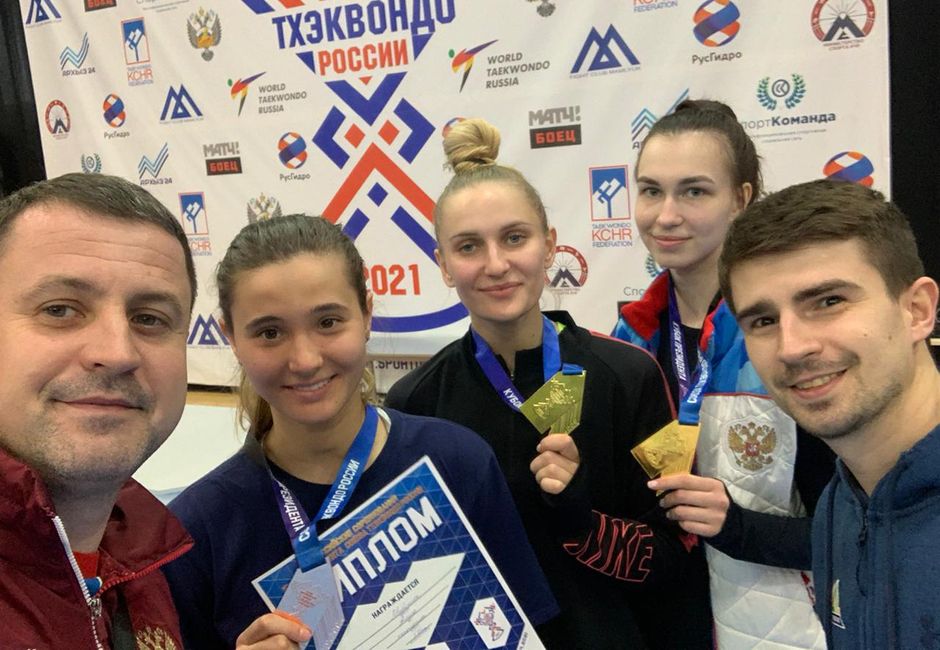 Татарстанские тхэквондисты отличились ярким выступлением на Кубке президента СТР 2021