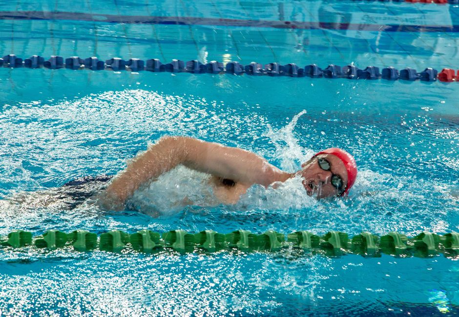 В Москве прошли соревнованию по плаванию