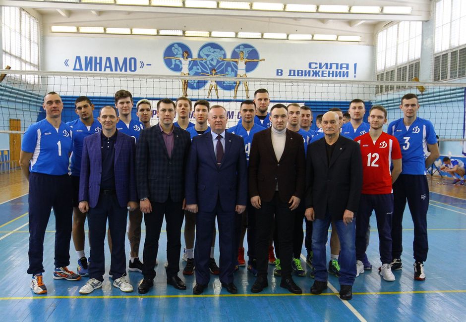В Ульяновске прошел второй тур Открытого чемпионата ПФО по волейболу