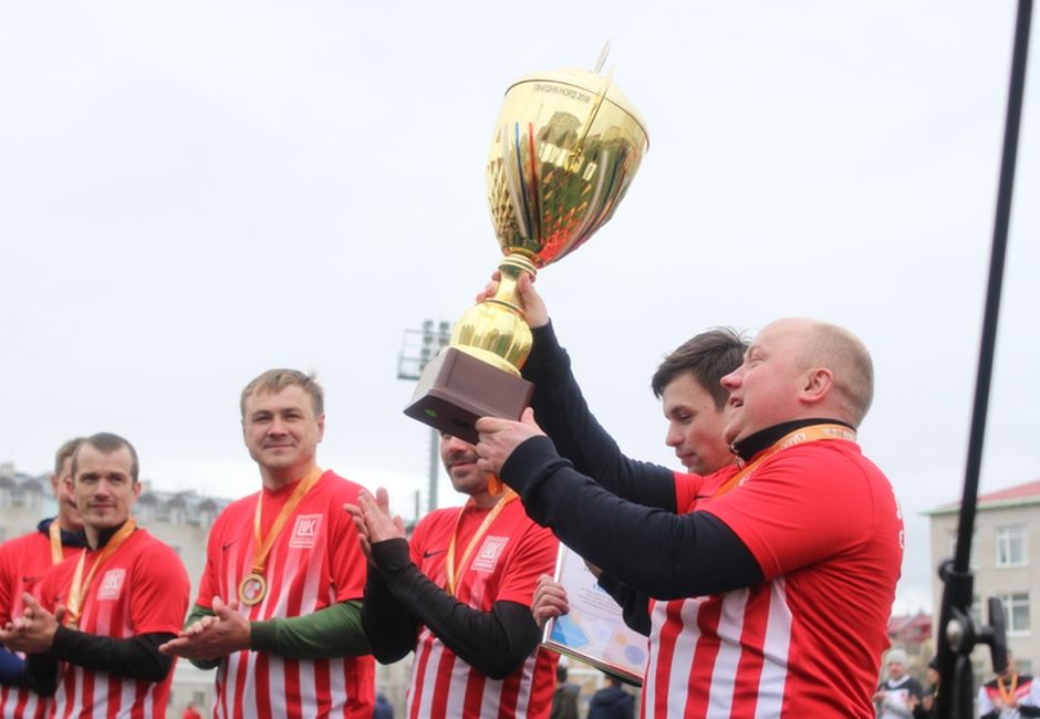 В Нарьян-Маре завершился турнир «Динамо» по мини-футболу на Кубок губернатора НАО