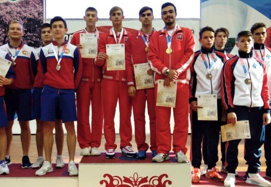 Татарстанцы завоевали шесть медалей на соревнованиях по фехтованию Спартакиады учащихся России