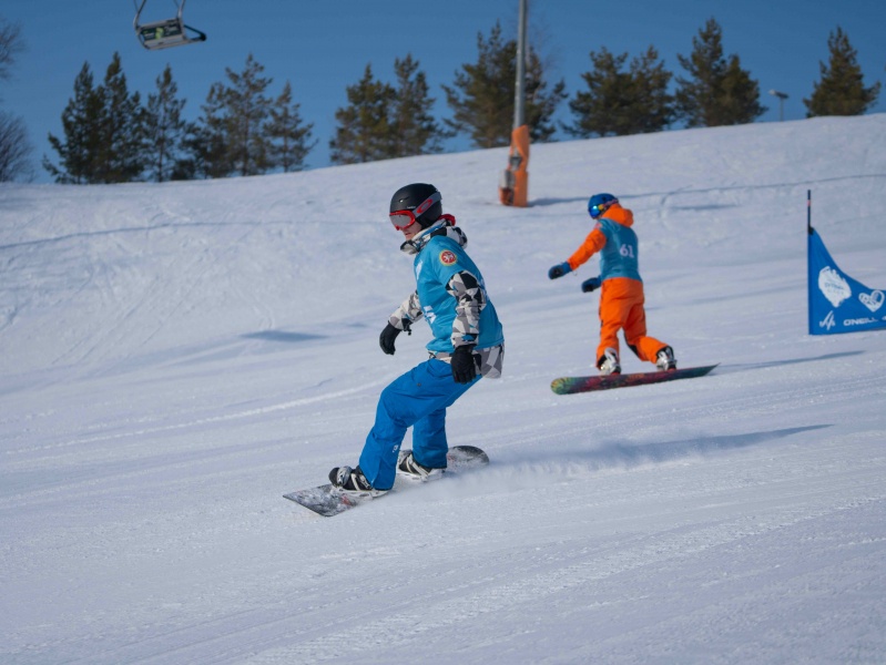 Полицейские приняли участие в благотворительном фестивале по горнолыжному спорту и сноуборду на «Кубок Раиса Республики Татарстан»