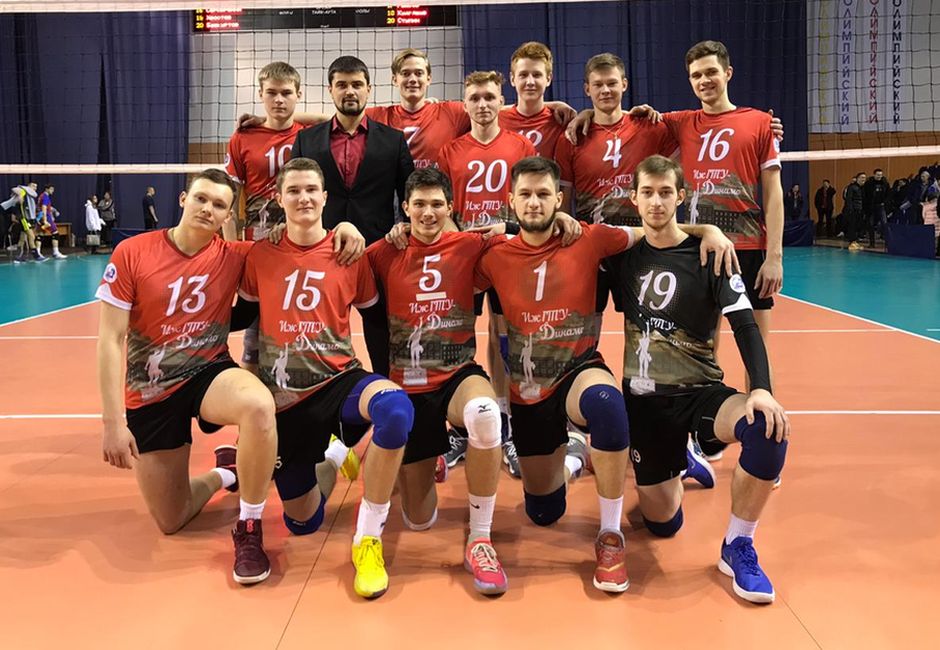 В Оренбурге прошел шестой тур чемпионата России по волейболу среди мужских команд Высшей лиги
