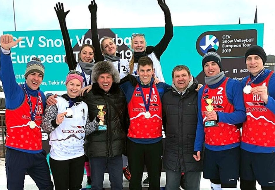 Татарстанские волейболистки стали серебряными призерами Евротура по волейболу на снегу