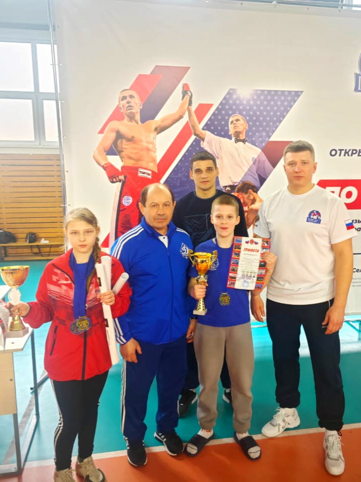 Красноярские динамовцы успешно выступили на соревнованиях по кикбоксингу 