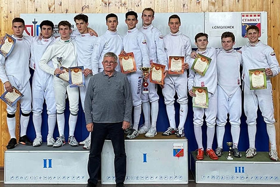 Всероссийские соревнования по фехтованию среди юниоров