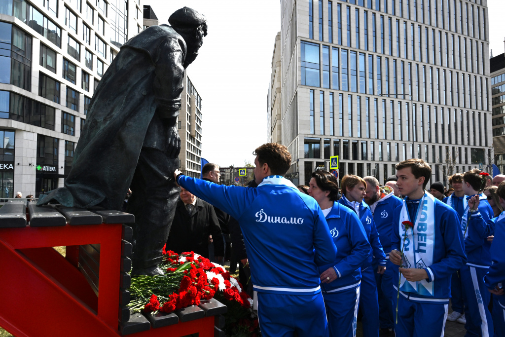 DSC_7041.JPG DSC_7041.JPG