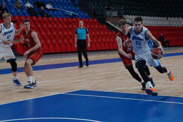 Баскетболисты грозненского «Динамо» обыграли «Чебоксарские Ястребы» в Высшей лиге 