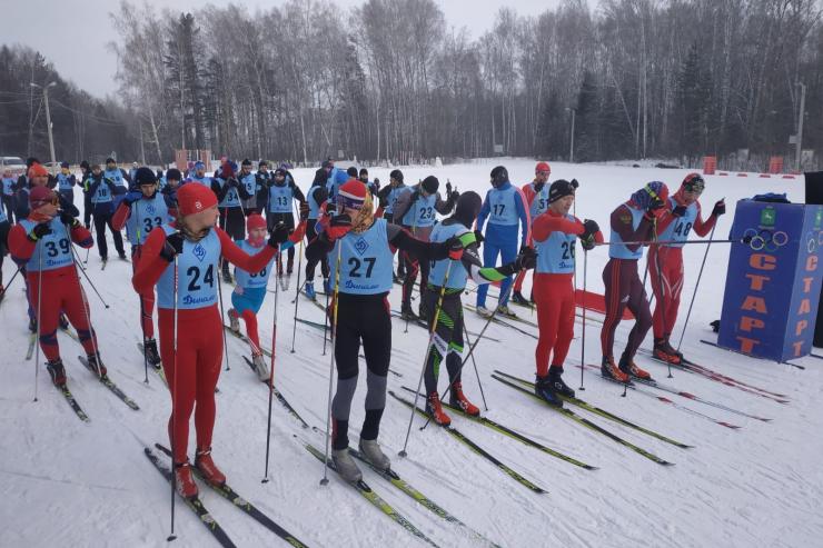 В Томске состоялись соревнования по зимнему служебному многоборью и лыжным гонкам 
