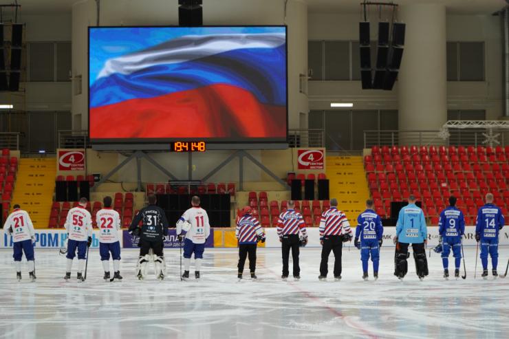 Московское «Динамо» выиграло у «Сибсельмаша» в ЧР по хоккею с мячом 