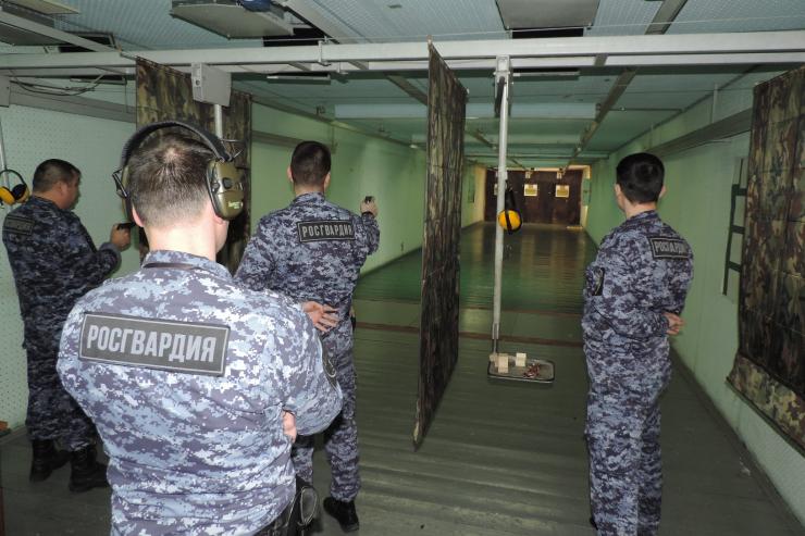 В Казани завершились отборочные соревнования по практической стрельбе среди сотрудников вневедомственной охраны 