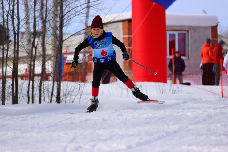 В Новосибирске прошли детские соревнования по лыжным гонкам на призы динамовца Александра Тропникова