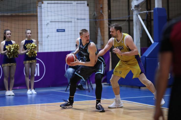 Приморское «Динамо» обыграло «Барс-РГЭУ» в мужской Суперлиге по баскетболу