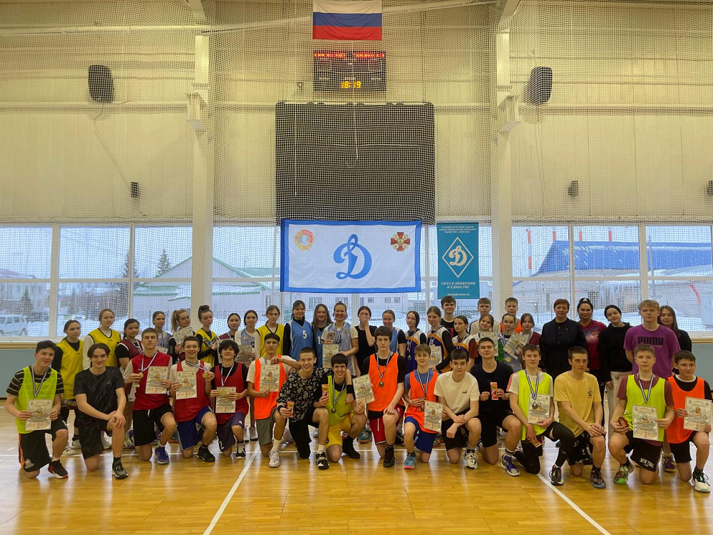 В Нарьян-Маре завершились динамовские соревнования по баскетболу 3 х 3, посвященных Дню космонавтики
