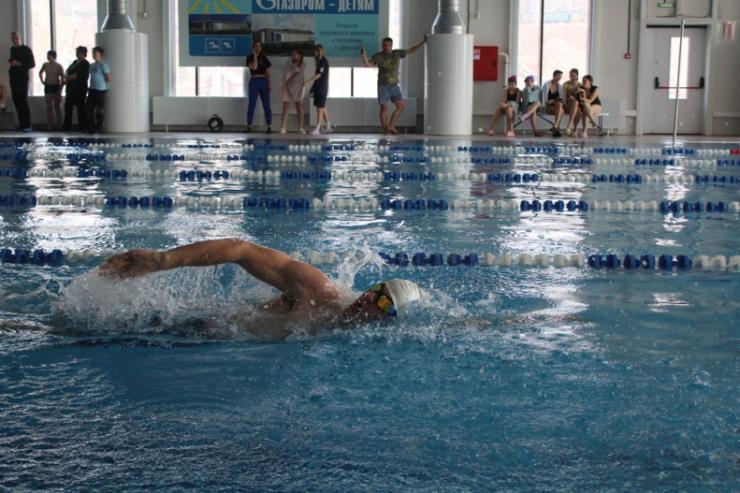 Команда УМВД России по ЕАО стала победителем в соревнованиях по плаванию