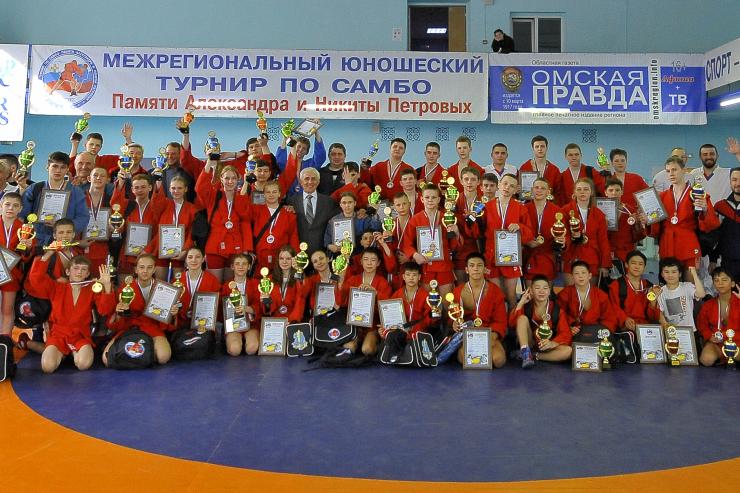 В Омске при поддержке регионального «Динамо» состоялся турнира по самбо