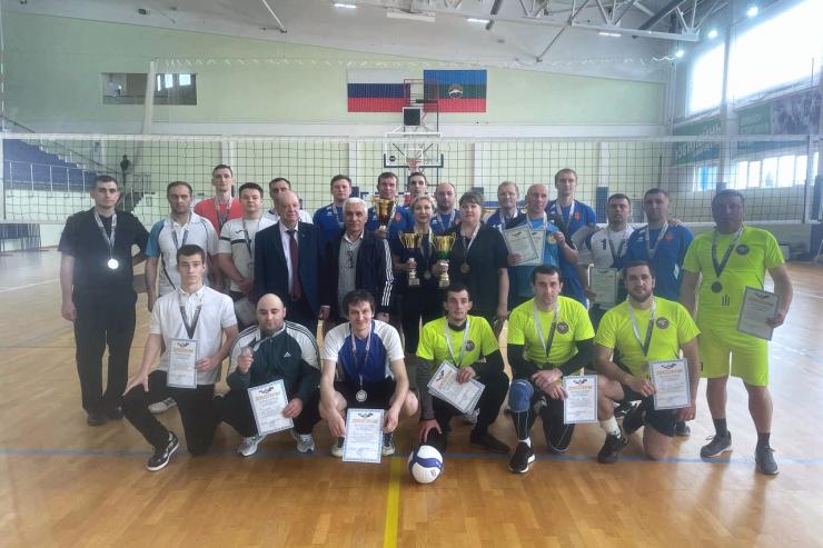 Соревнования по волейболу в Карачаево-Черкесии