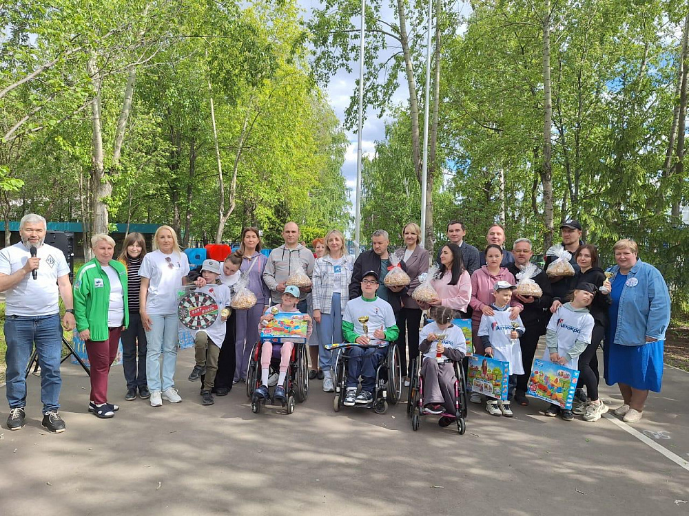 Челнинские динамовцы провели спортивный семейный праздник «Папа, мама, я – спортивная семья»