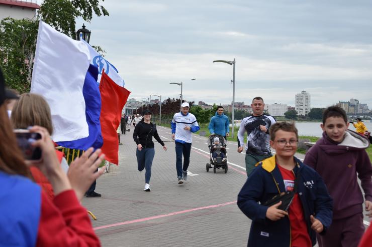 Патриотическую акцию «Вперёд, Россия!» провели в Омске