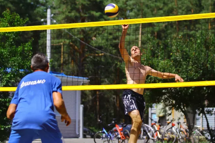 В Ульяновске впервые прошел турнир по пляжному волейболу