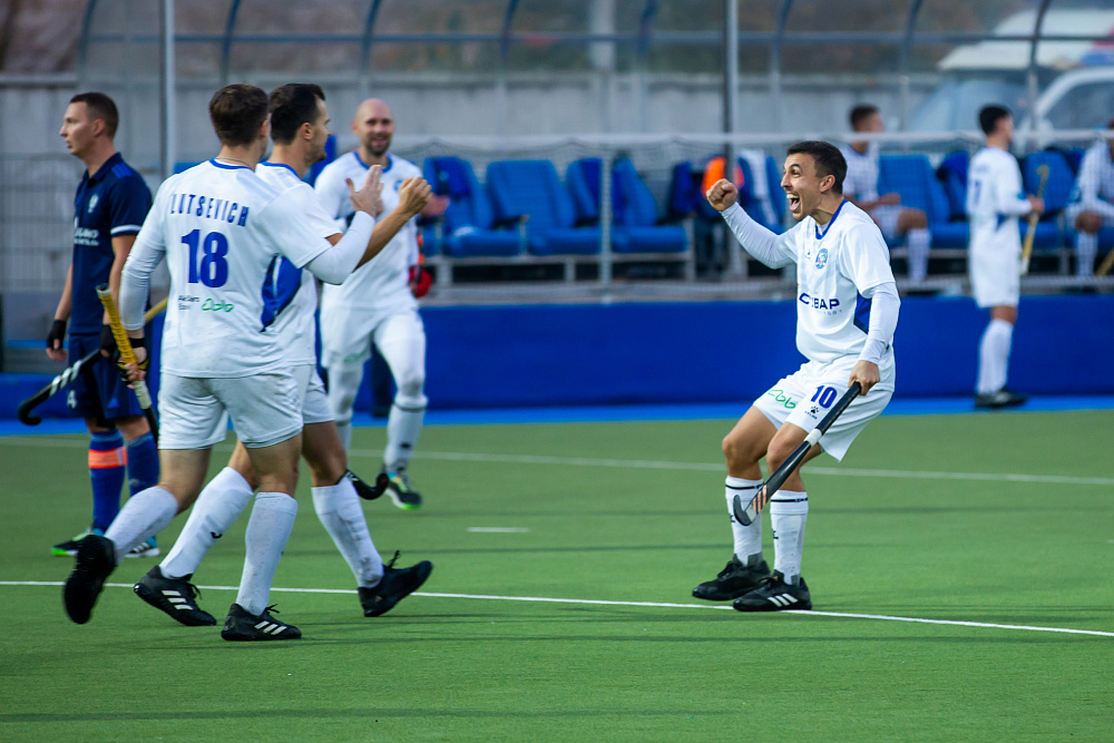 Команда «Динамо-Ак Барс» - чемпион России по хоккею на траве