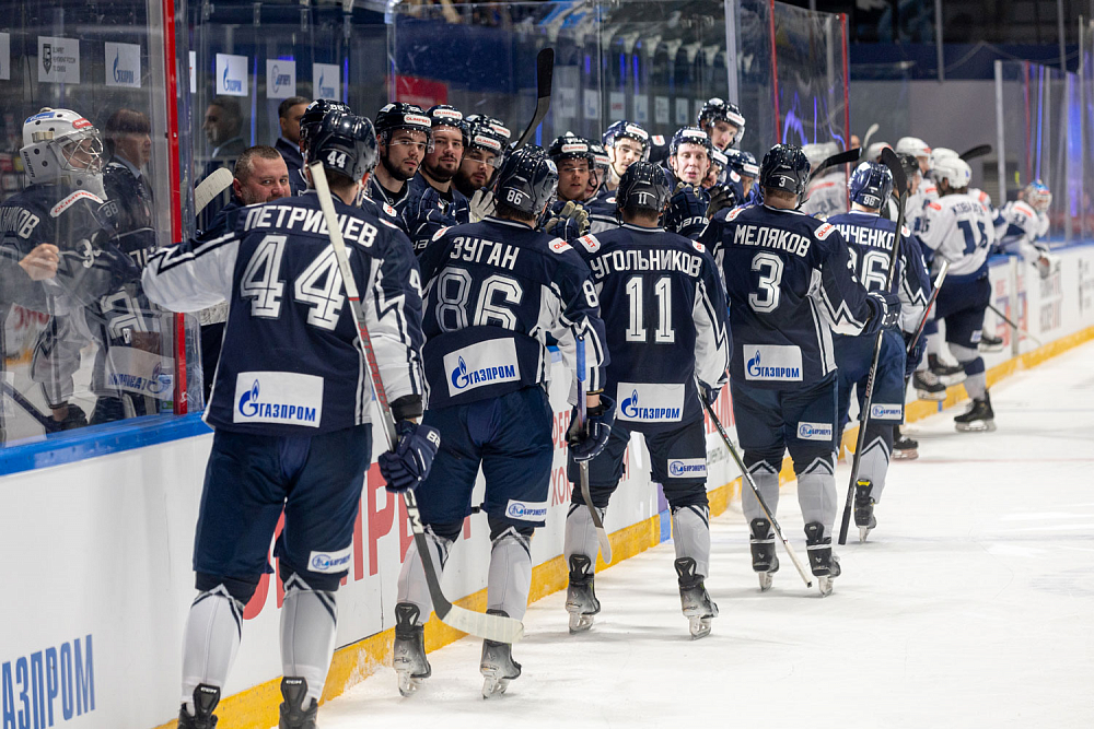 Хоккей. «Динамо Санкт-Петербург» заработало два очка в первом матче домашней серии
