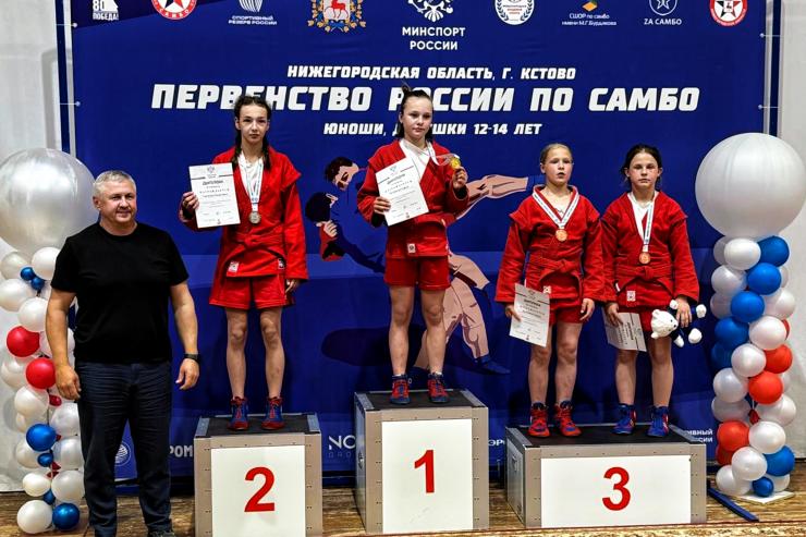 Динамовцы завоевали медали на первенстве России по самбо