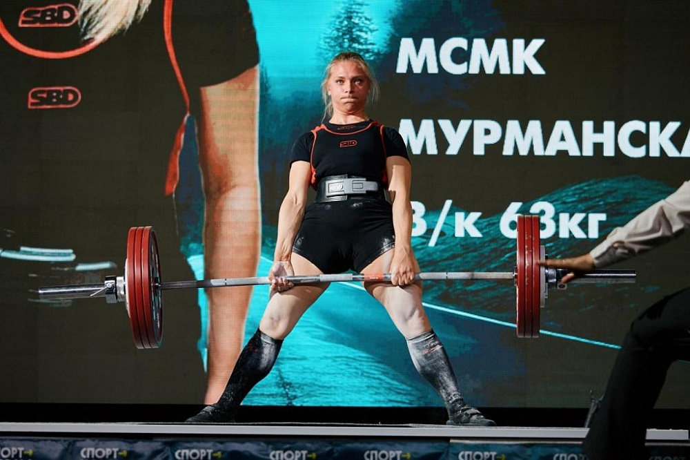 Сотрудница УФСИН России по Мурманской области завоевала золото на Кубке России по классическому пауэрлифтингу