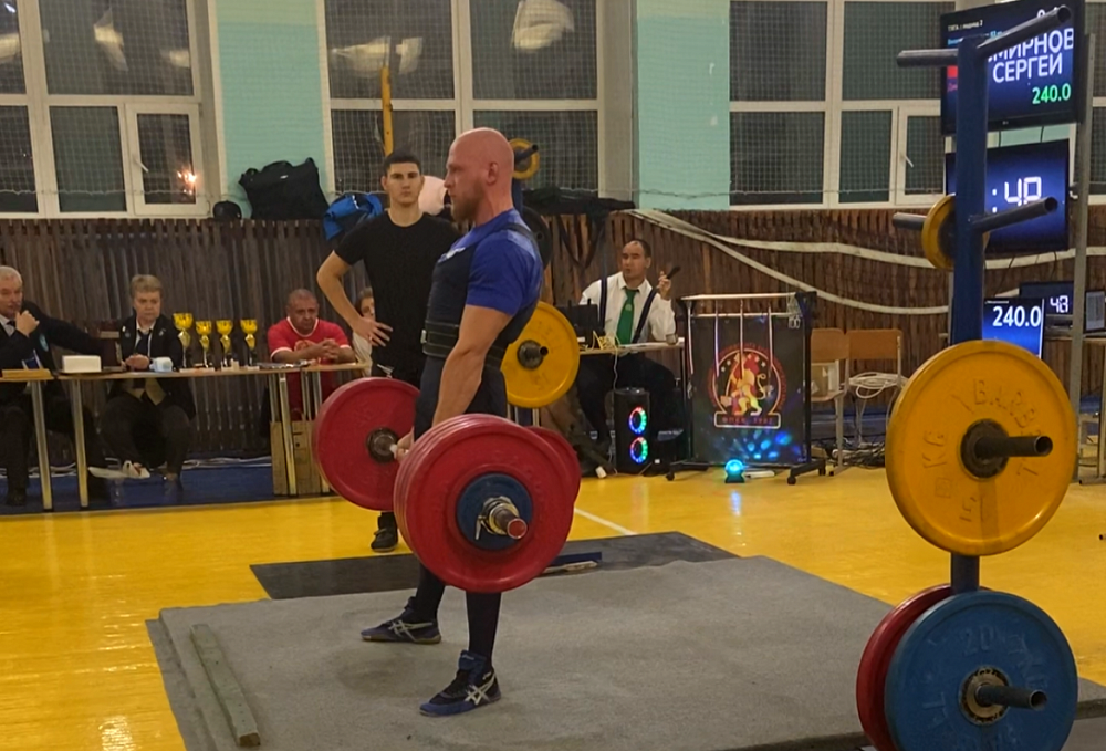 Медали красноярских динамовцев на соревнованиях по пауэрлифтингу