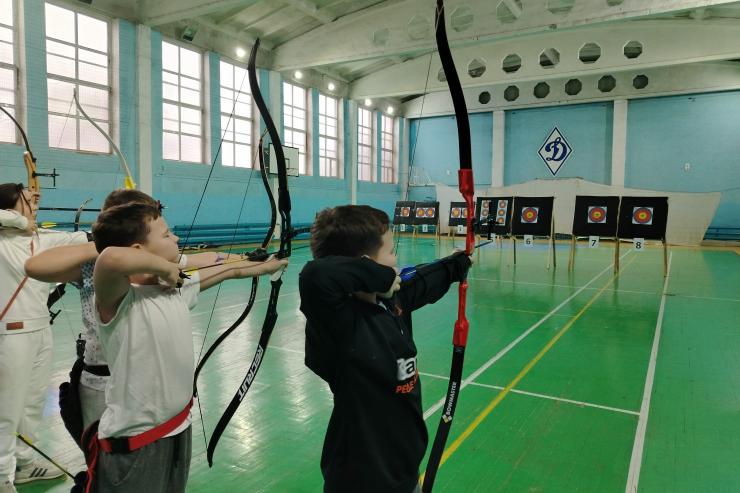 Юные динамовцы стали победителями Кубка Саратовской области по стрельбе из лука