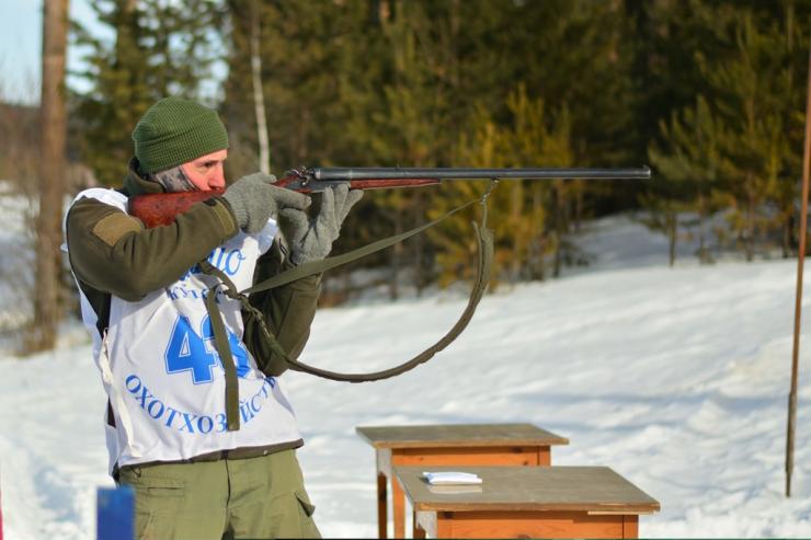 «Охота и спорт: день побед и рекордов». В Иркутске провели соревнования «Динамо» по охотничьему биатлону