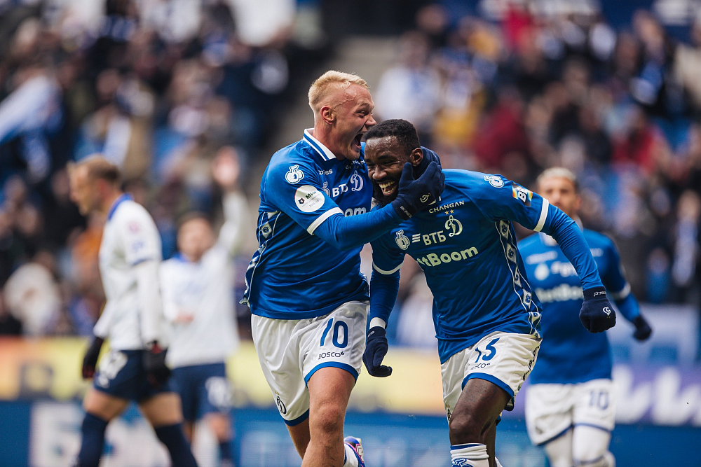 Бело-голубые разгромили «Крылья» в первом официальном матче года