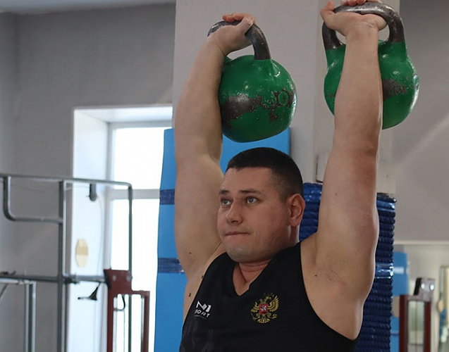 Сборная УМВД России по Магаданской области – призер динамовских соревнований по гиревому спорту