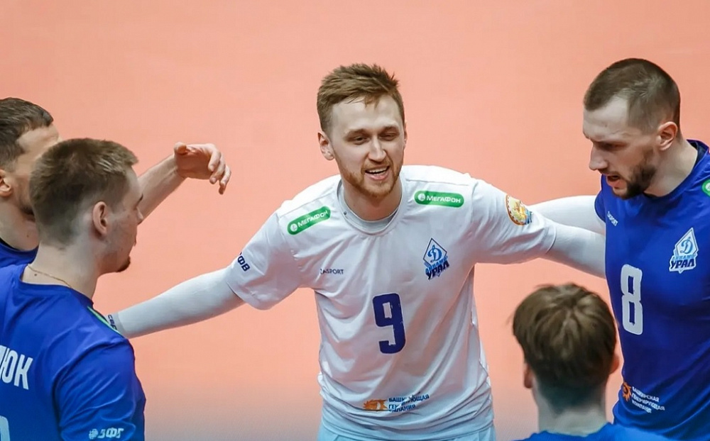 Волейболисты «Динамо-Урал» обыграли «Горький» в пяти партиях