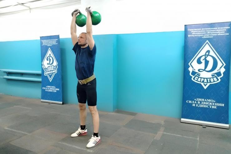 Динамовцы УФСИН России по Саратовской области определили лучших в чемпионате по гиревому спорту