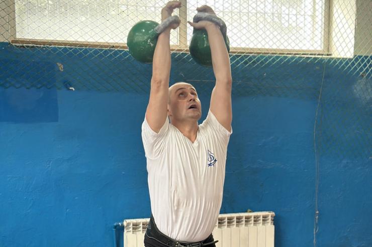 Спартакиада «Динамо» Республики Алтай: определены лучшие гиревики 